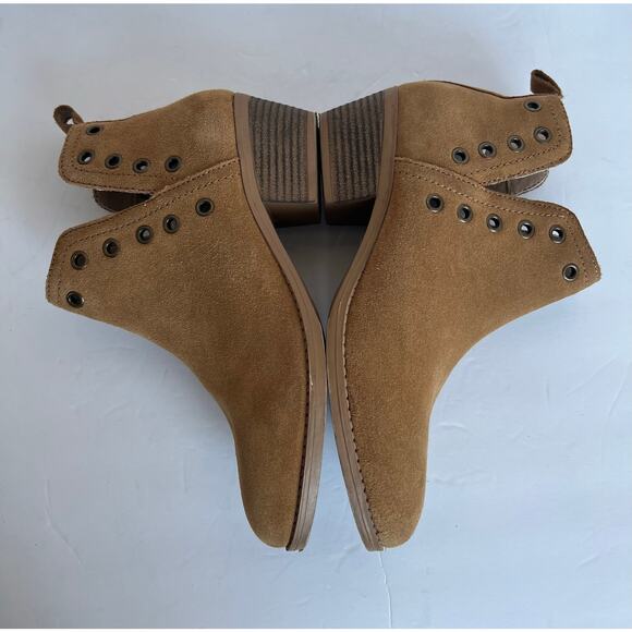 SKECHERS Lasso Auger Grommet Accent Cognac Suede Leather Ankle Booties Sz 7 - Picture 5 of 11